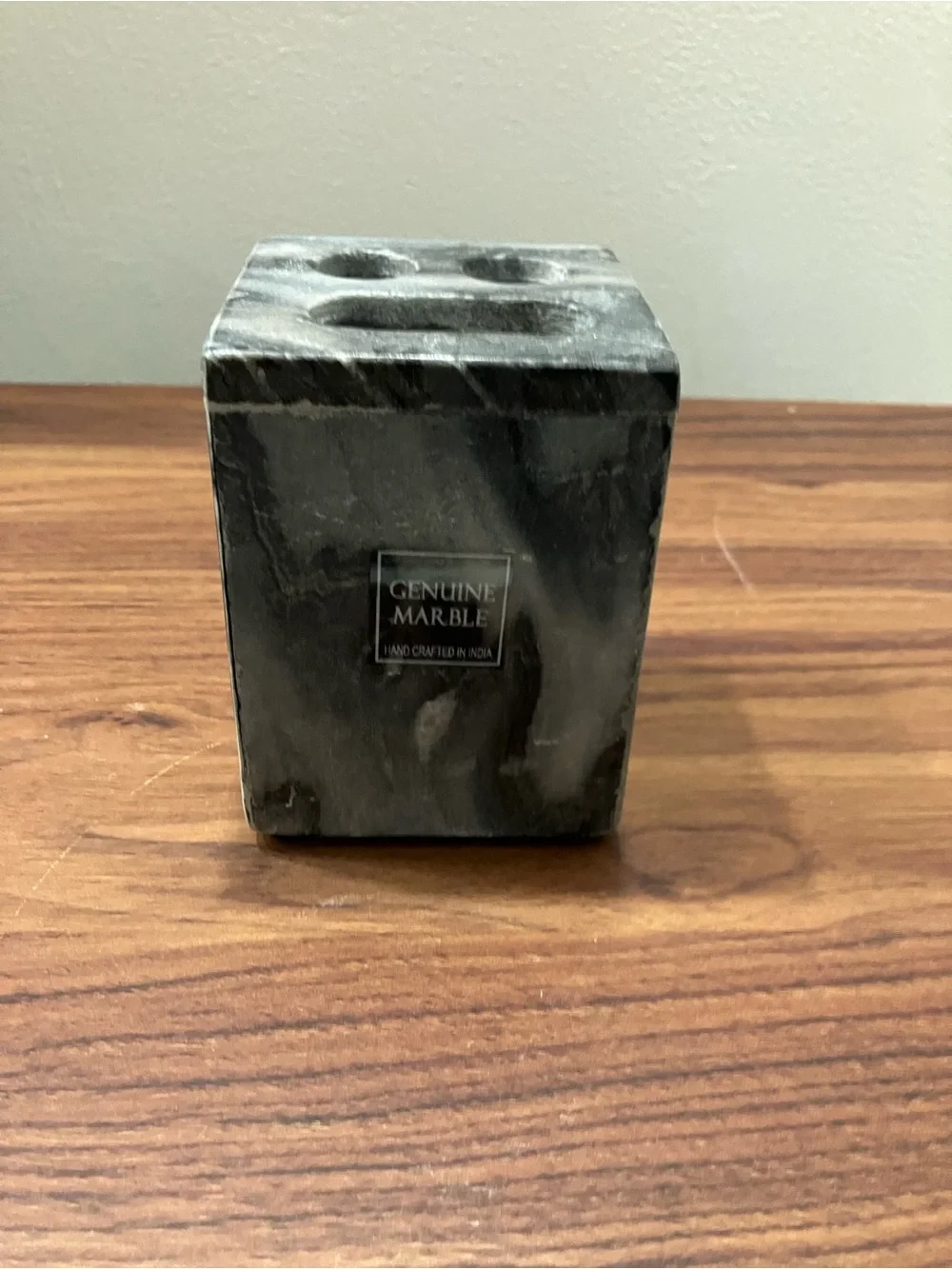 Marshalls Marble Toothbrush & Tissue Holder in Gray and White
